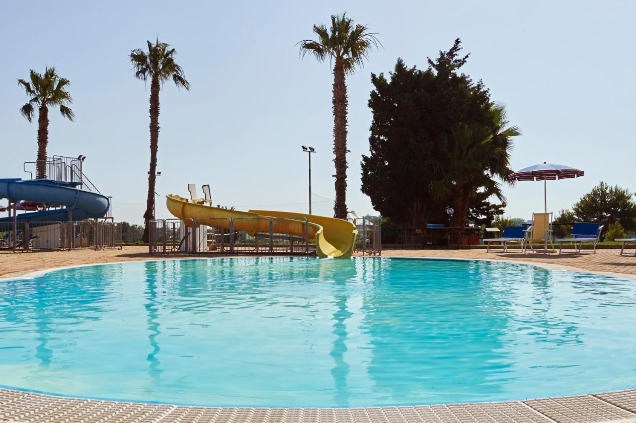 Alba Azzurra - Cdshotels توري ديل أورسو المظهر الخارجي الصورة